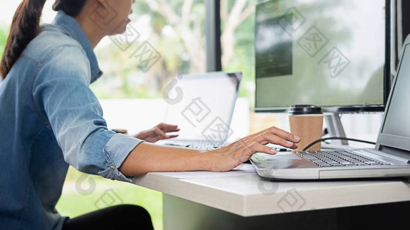 Web系统开发：核心功能与关键考量