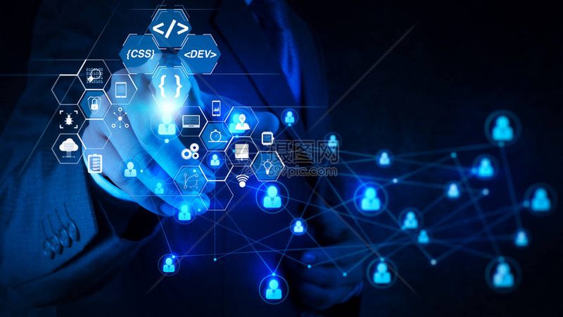 后端：Node.js、Java、Python等