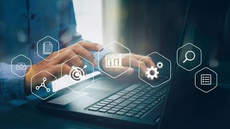 安卓App开发，Java与Kotlin之争：语言之选，技术之辨